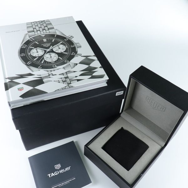 Tag Heuer Autavia CBE2111.BA0687